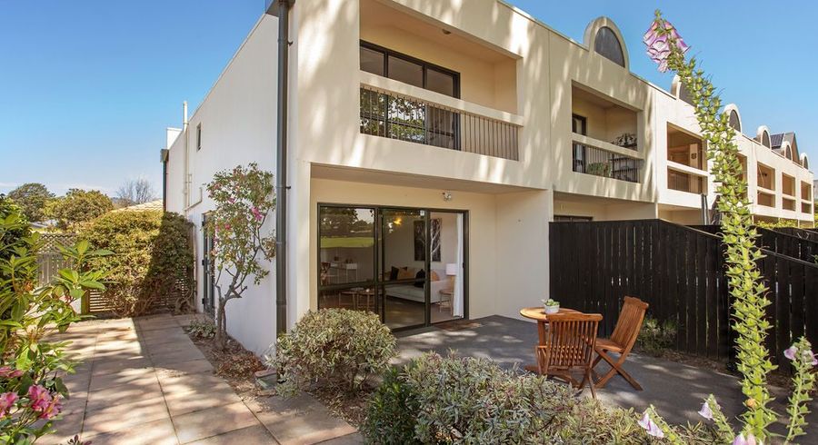  at 7/17 Devon Street, Sydenham, Christchurch
