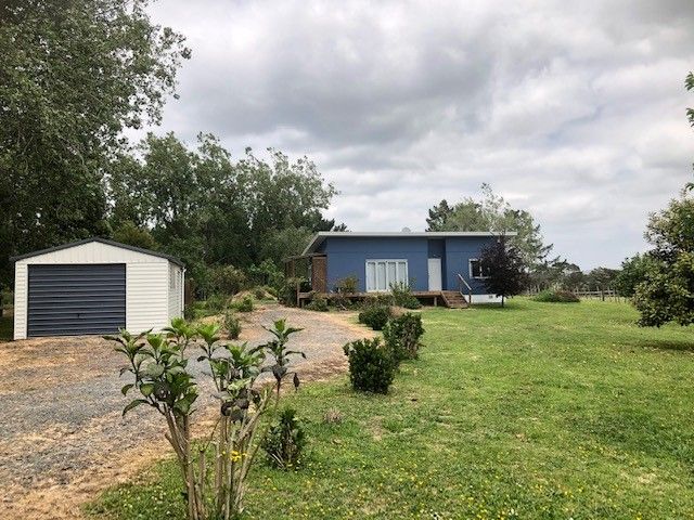  at 102F Moumoukai Road, Papakura