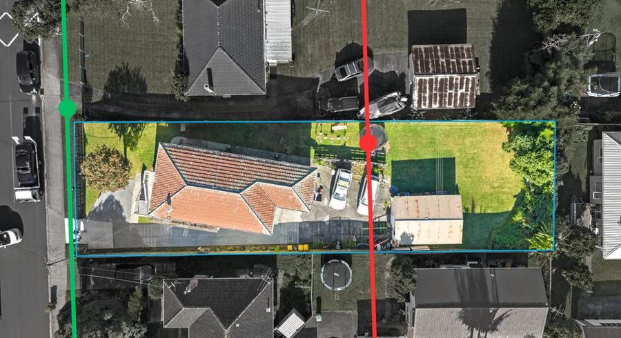  at 32 Strid Road, Te Atatu South, Waitakere City, Auckland