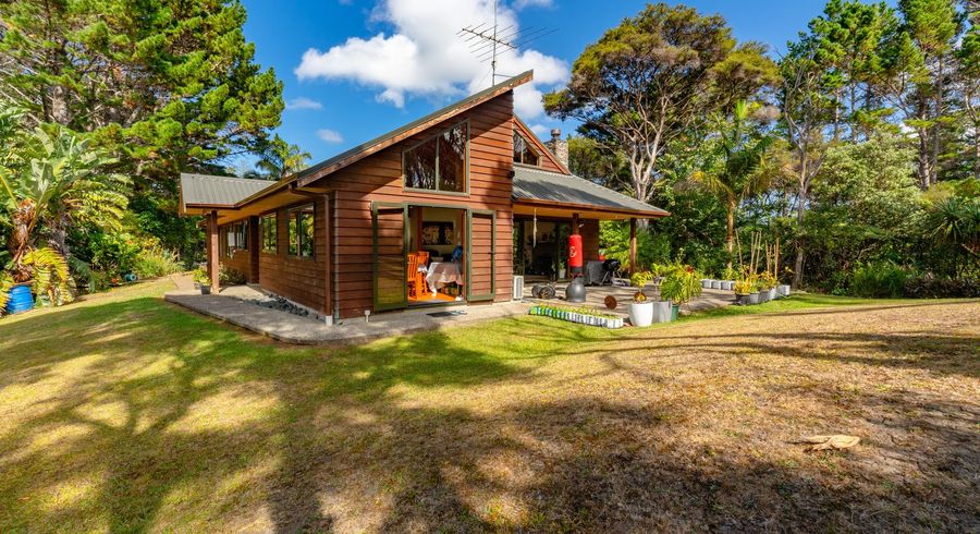  at 58 Bethells Road, Waitākere, Auckland