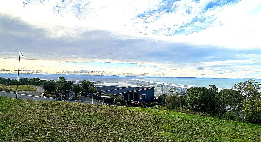  at 3 Loader Lane, Clifton, Christchurch City, Canterbury