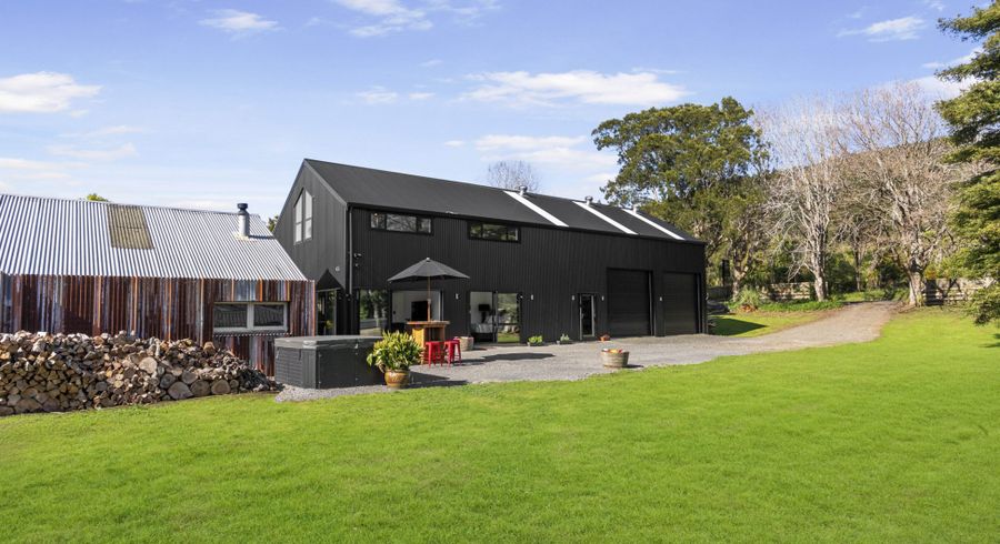  at 127 Bethells Road, Waitakere, Waitakere City, Auckland