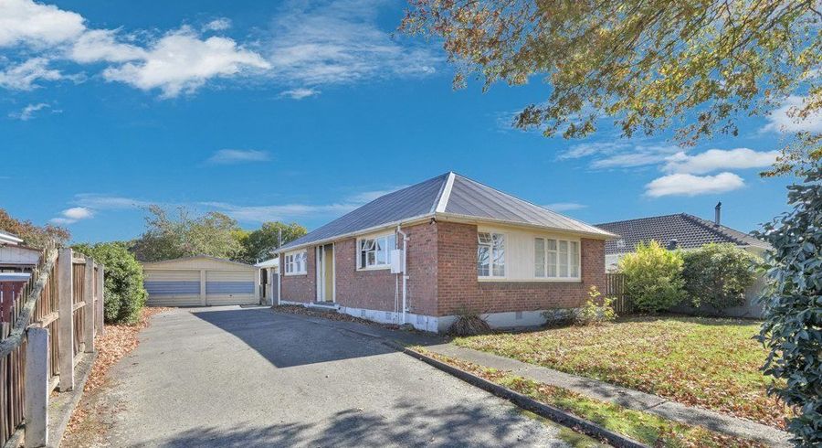  at 21 Ballantyne Avenue, Upper Riccarton, Christchurch City, Canterbury
