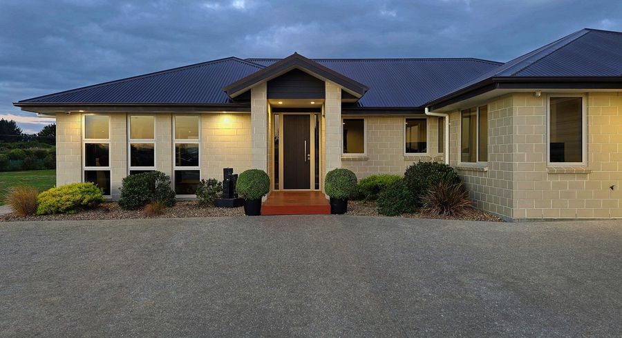  at 15 Carex Grove, Foxton Beach, Horowhenua, Manawatu / Whanganui