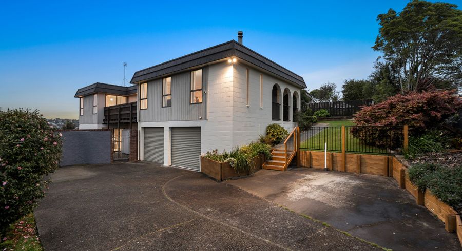  at 3 Hollyhock Place, Browns Bay, North Shore City, Auckland