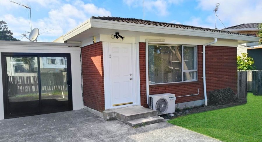  at 2/4 Roys Road, Weymouth, Manukau City, Auckland