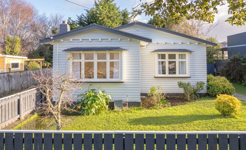  at 17 Hutchison Crescent, Durie Hill, Whanganui