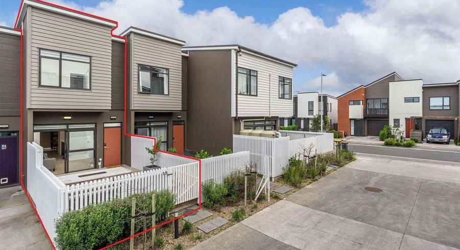  at 15 Tuatua Road, Hobsonville, Waitakere City, Auckland
