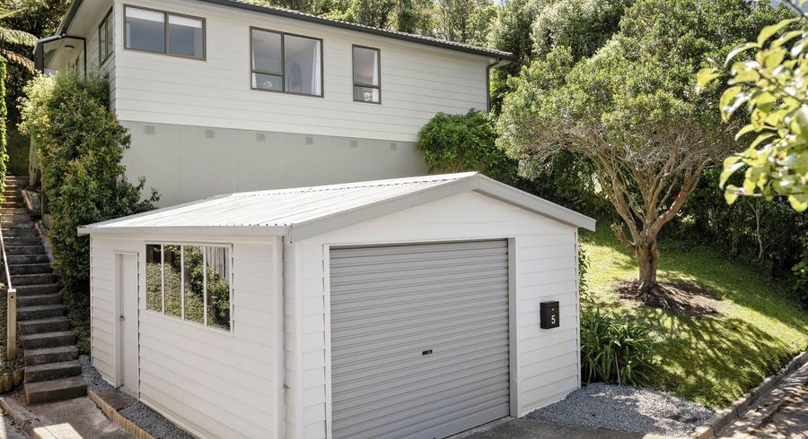  at 5 Sasanqua Way, Crofton Downs, Wellington, Wellington