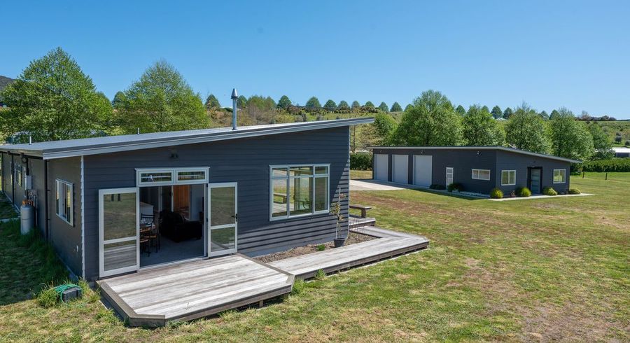  at 6 Rangitukua Drive, Turangi
