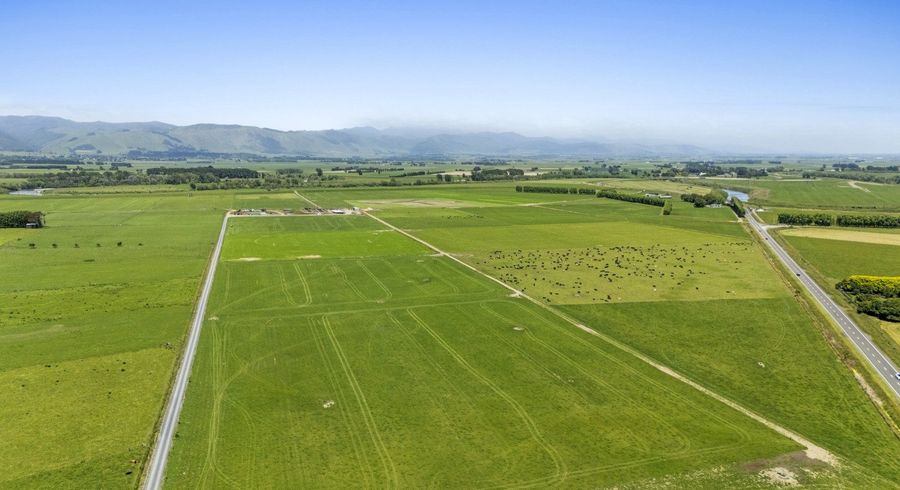  at 1372 Rangitane Road, Tiakitahuna, Palmerston North, Manawatu / Whanganui