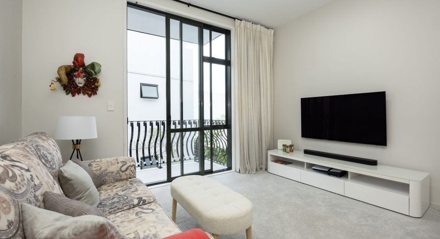 at 2F/30 Randolph Street, Eden Terrace, Auckland City, Auckland
