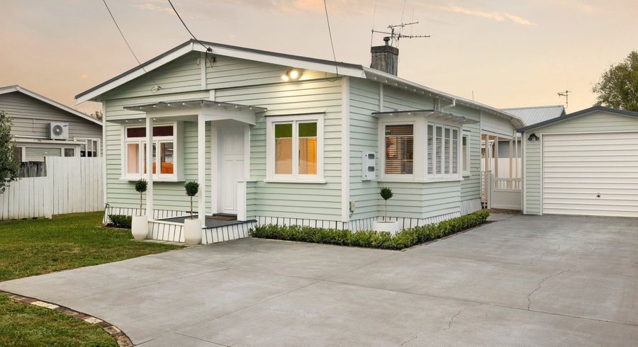  at 6 Rata Street, Maeroa, Hamilton, Waikato