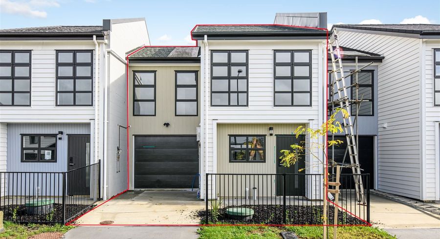  at 6/3 Hulme Place, Henderson, Auckland