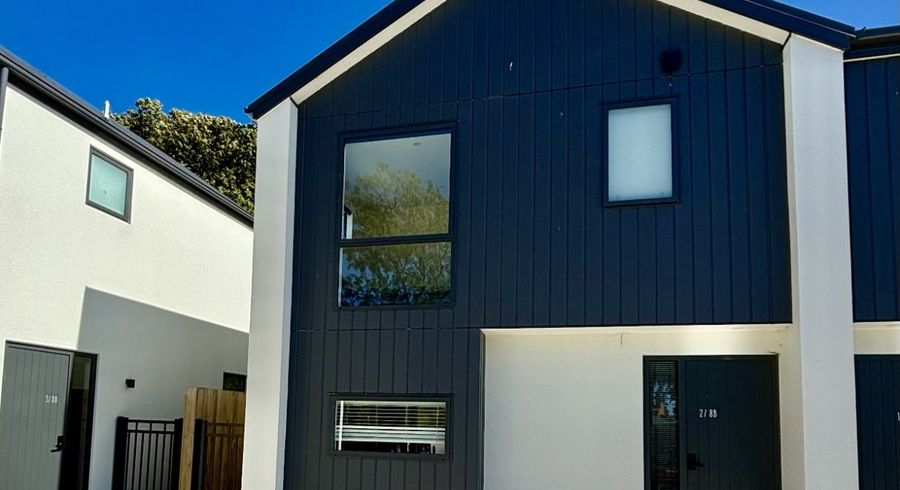  at 2/8b Huia Street, Riccarton, Christchurch City, Canterbury