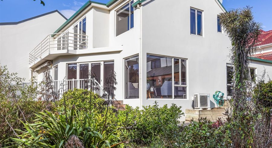  at 2/89 Waimairi Road, Upper Riccarton, Christchurch