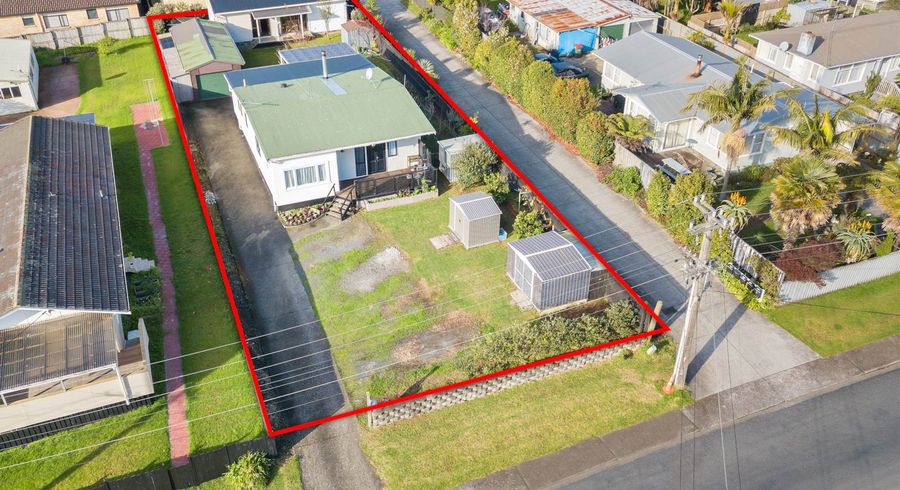  at 14 Airdrie Road, Ranui, Auckland
