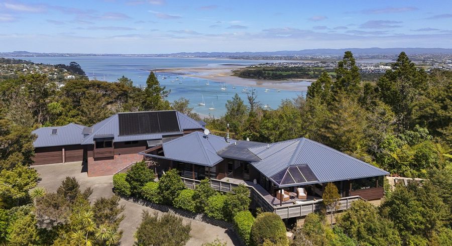  at 6 Te Kawau Pass, Greenhithe, North Shore City, Auckland