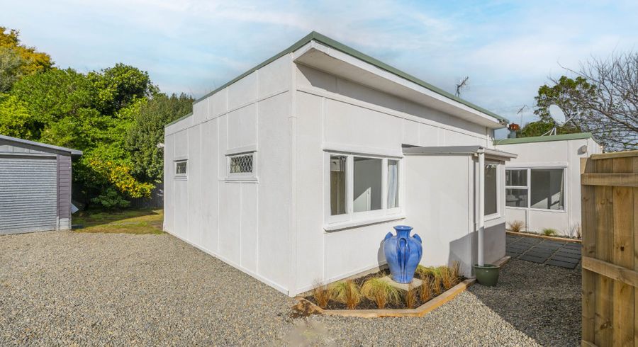  at 8B Hurley Road, Paraparaumu Beach, Paraparaumu