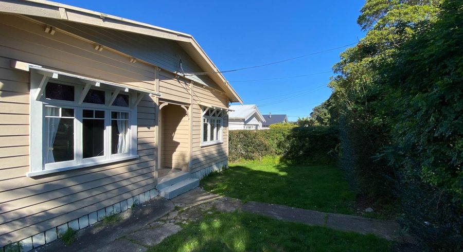  at 40 Alberta Street, Point Chevalier, Auckland City, Auckland