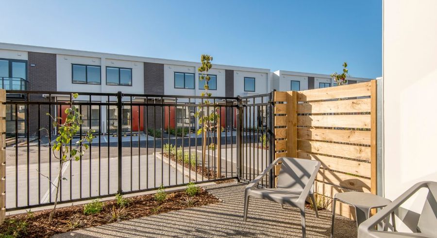  at 2/10 Rex Street, Riccarton, Christchurch City, Canterbury