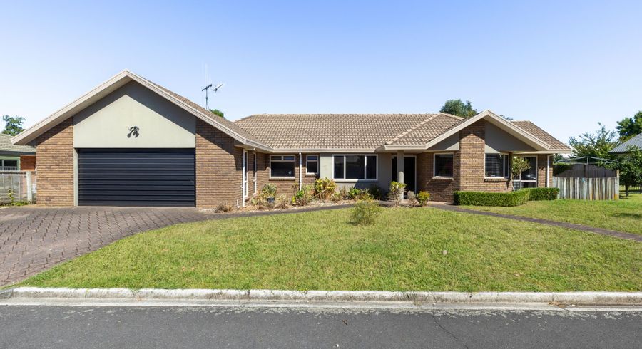  at 18 Halcione Close, Flagstaff, Hamilton, Waikato