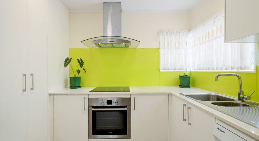  at 25 Pomaria Road, Henderson, Waitakere City, Auckland