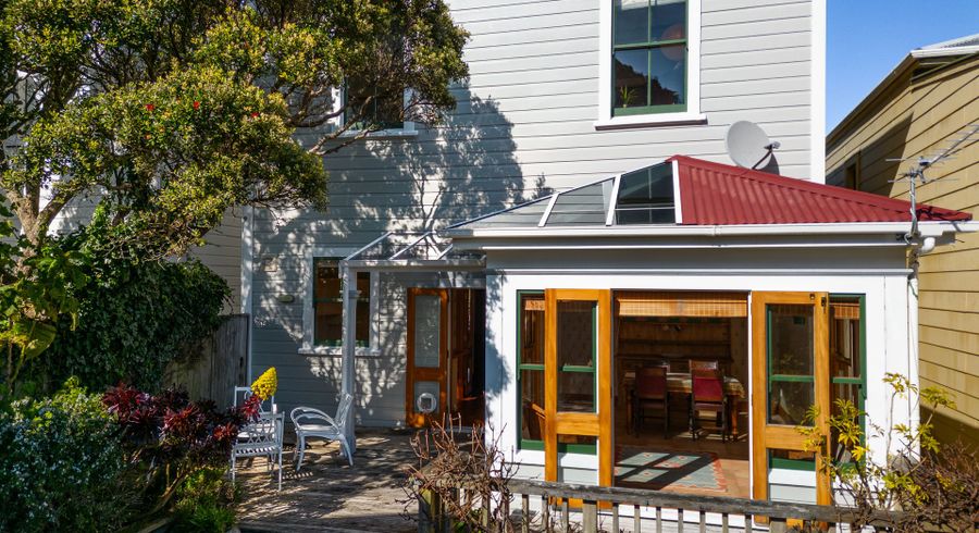  at 4 North Terrace, Kelburn, Wellington