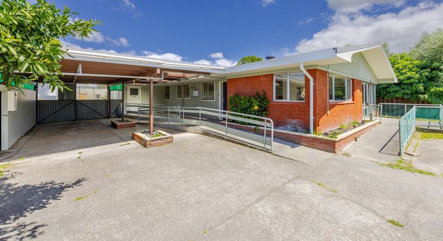  at 16 Anderson Road, Taradale, Napier, Hawke's Bay