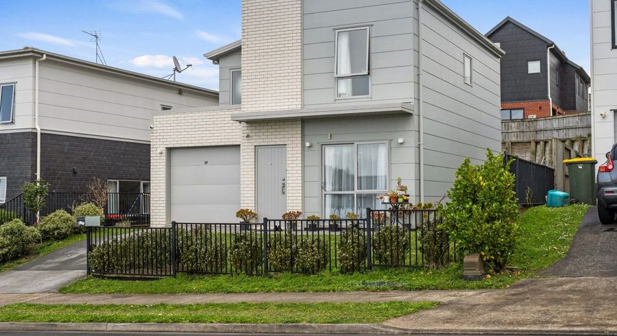  at 59 Ridgedale Crescent, Flagstaff, Hamilton