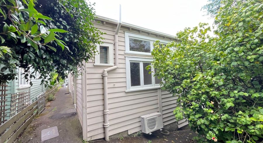  at 2/7 Telford Avenue, Mount Eden, Auckland City, Auckland