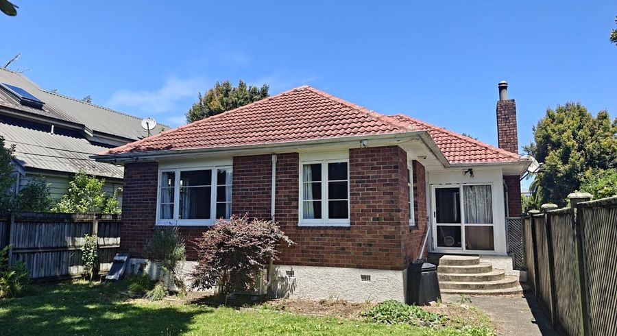  at 21 Ewington Avenue, Mount Eden, Auckland City, Auckland