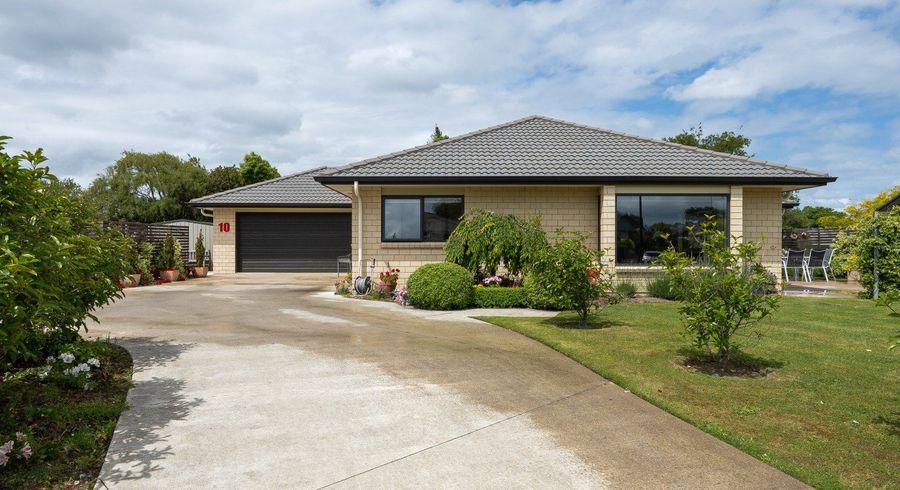  at 10 Lancewood Avenue, Feilding, Feilding