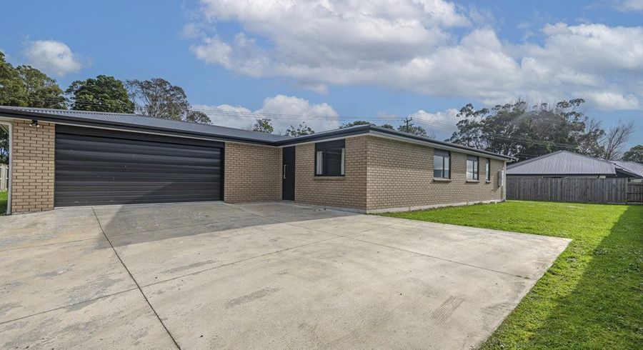  at 29 Coutts Way, Fitzherbert, Palmerston North