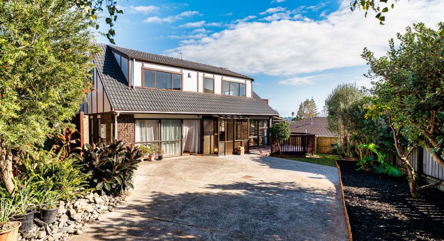  at 14B Chip Grove, Sunnyhills, Manukau City, Auckland