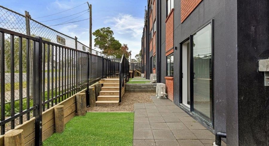  at G02 (B1-1)/2 Castledine Crescent, Glen Innes, Auckland City, Auckland