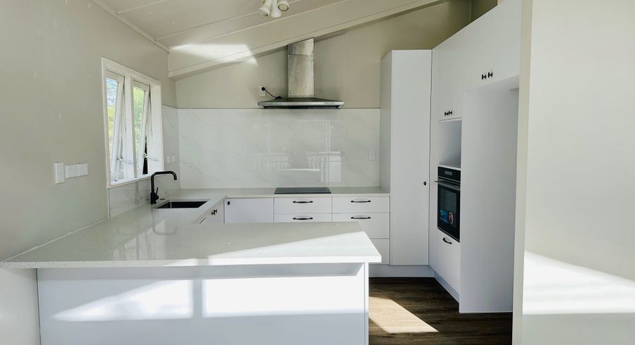  at 27 Greenhithe Road, Greenhithe, North Shore City, Auckland