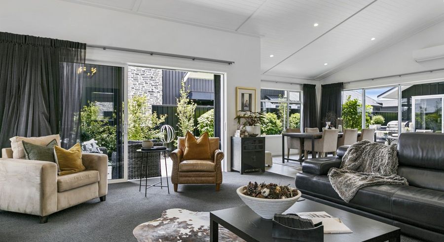  at 16 Pukenamu Road, Rainbow Point, Taupo