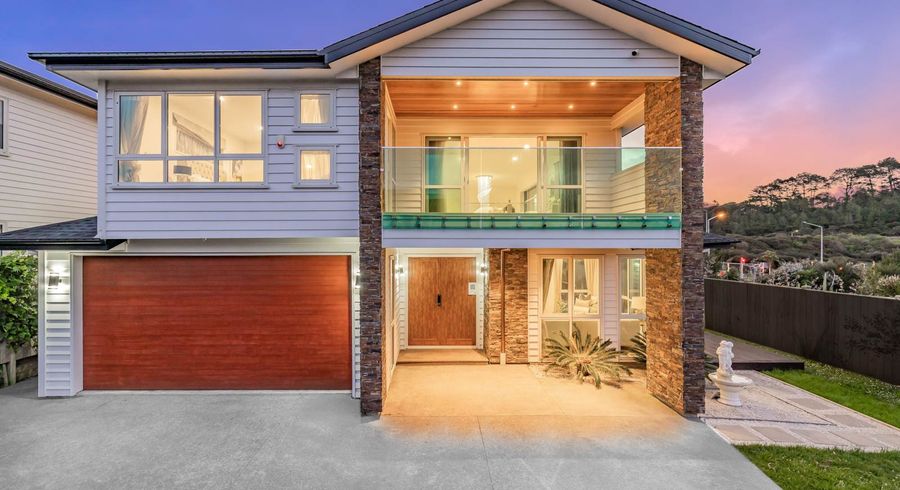  at 6 Lancia Way, Oteha, Auckland