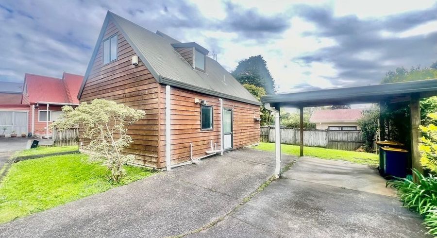  at Caspian Close, New Lynn, Waitakere City, Auckland