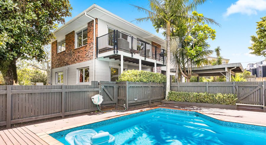  at 14A Kowhai Road, Campbells Bay, North Shore City, Auckland