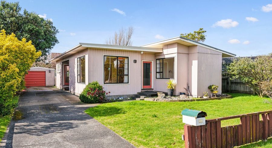  at 13 Bahama Crescent, Paraparaumu Beach, Kapiti Coast, Wellington