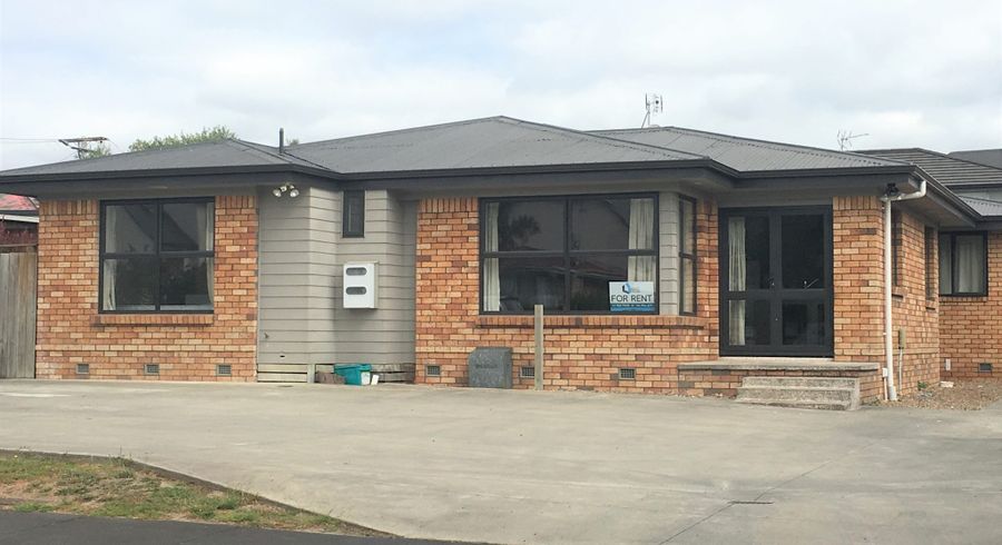  at 1/27 Hogan Street, Hamilton East, Hamilton