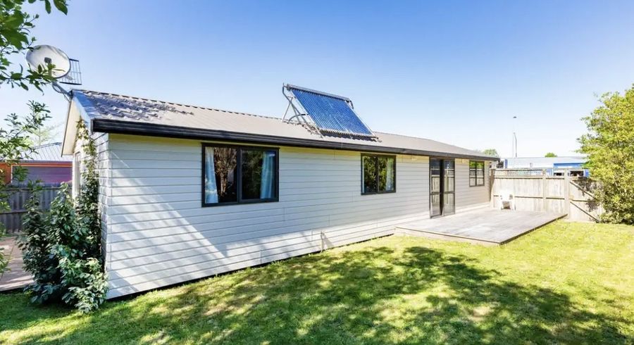  at 300 Cranford Street, St Albans, Christchurch