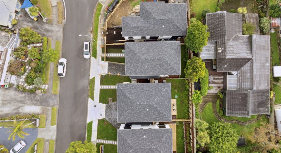  at 26 Murvale Drive, Bucklands Beach, Manukau City, Auckland