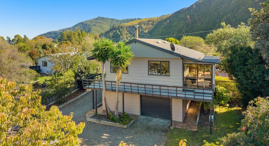  at 11 Ngaio Street, Rarangi