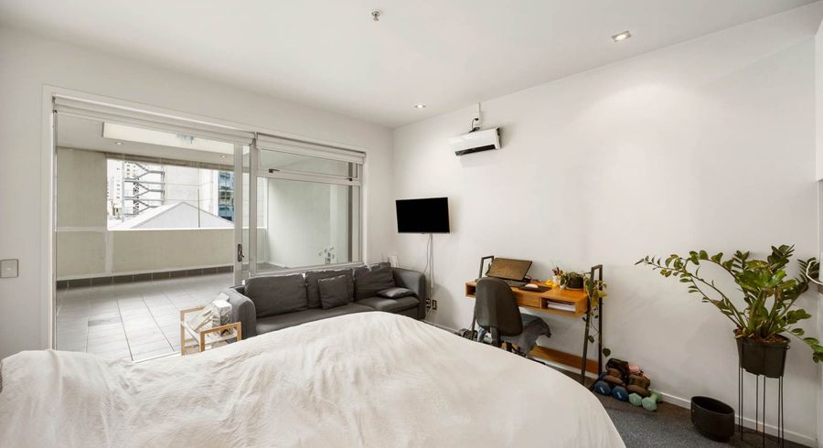  at 2J/16 Gore Street, City Centre, Auckland City, Auckland