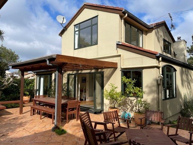  at 1/8 Tobago Place, Sunnynook, North Shore City, Auckland