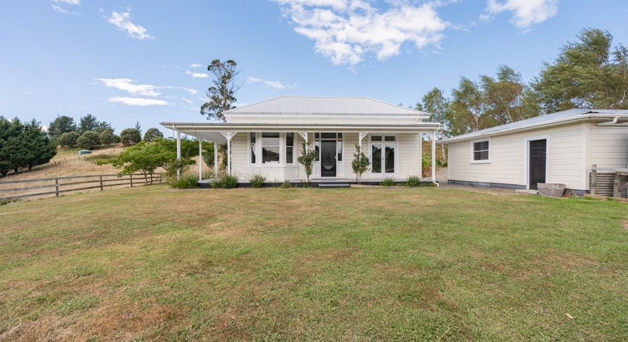  at 1986 Taihape Road, Sherenden