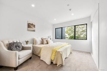  at 4/1 Kaponga Crescent, New Lynn, Waitakere City, Auckland
